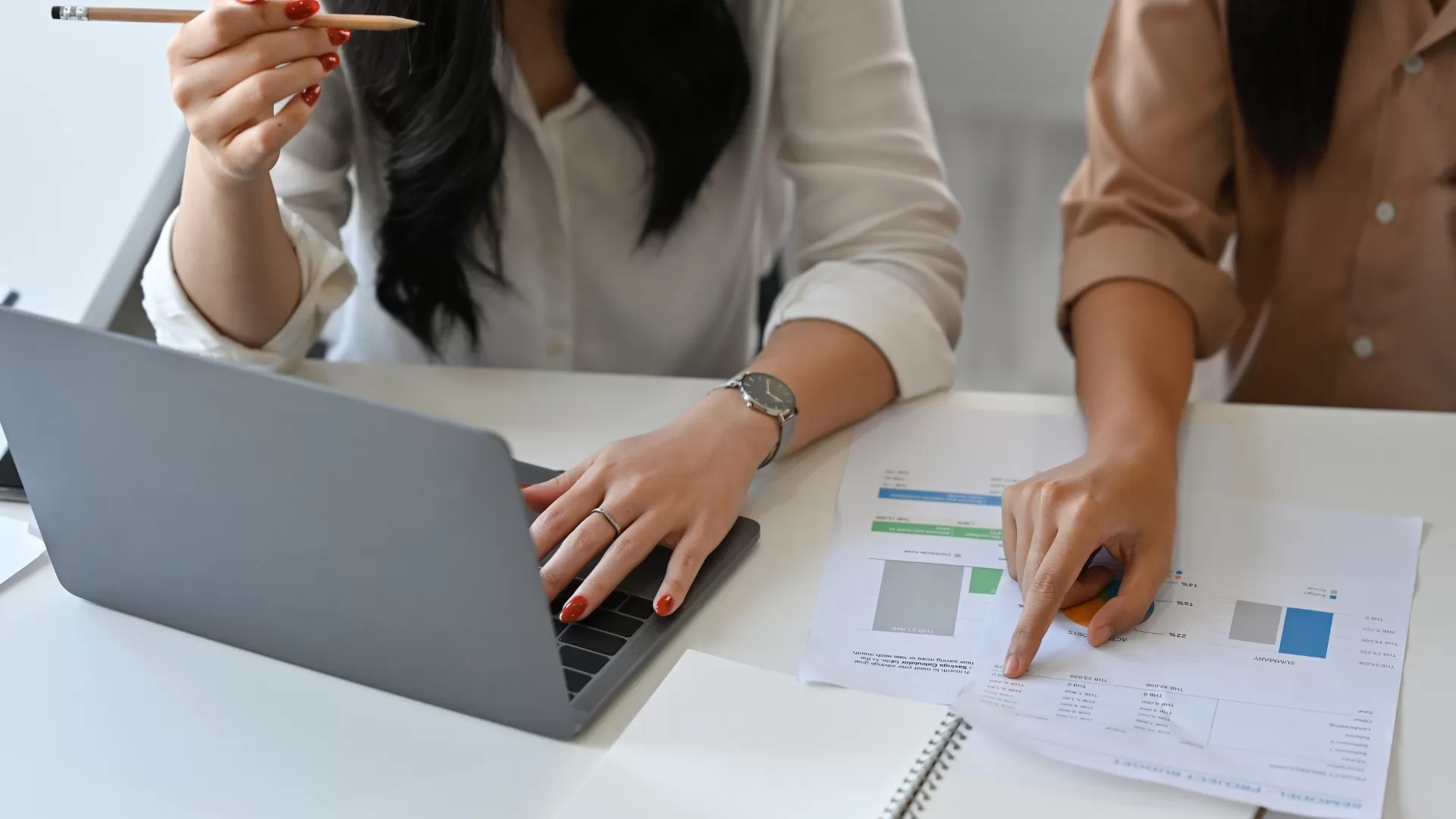 Desenvolvimento de Site com SEO Estratégico para Gesseiro: Guia Completo