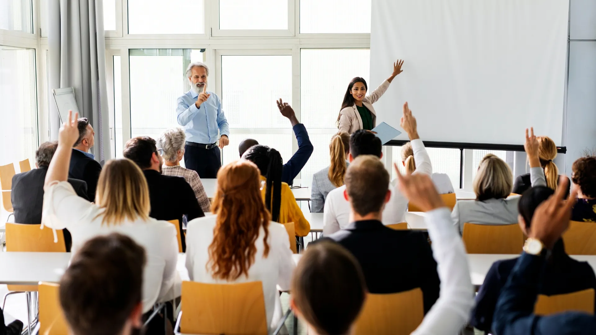 Desenvolvimento de site corporativo com integração de contato