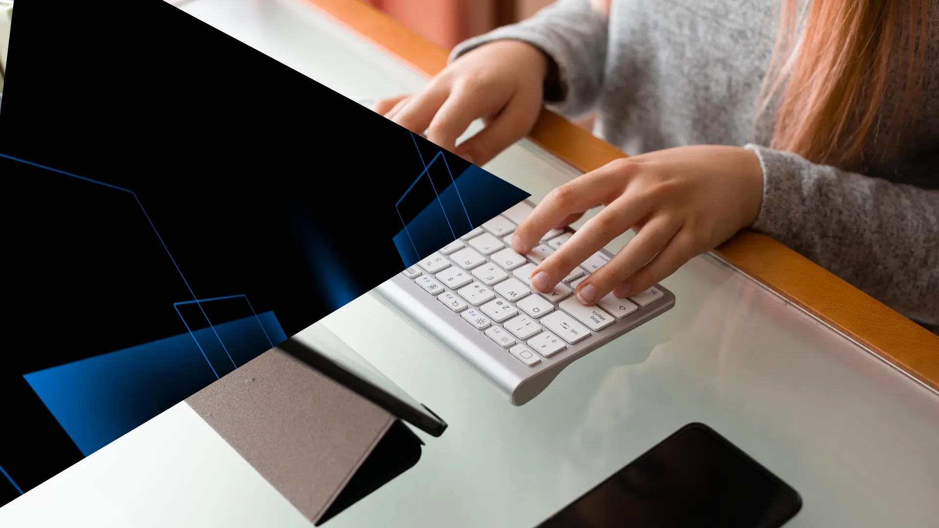 Site profissional com seção de perguntas frequentes sobre os serviços